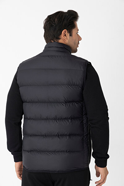 Crozwise Black Men's Outdoor Puffer Vest - 4018-10