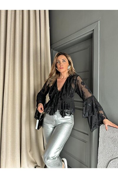 Zerrincan Giyim Siyah Volanlı Çiçek Baskılı Bluz