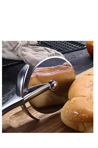 The comprehensive house Steel Pizza Cutter