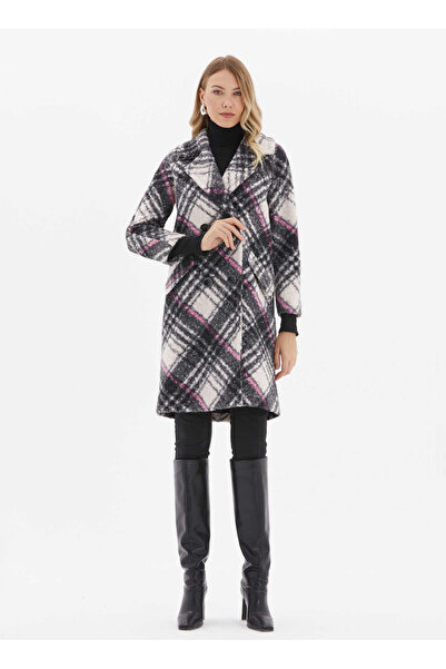 Selen Siyah Kadın Standart Ekose Kaban 25KSL9538