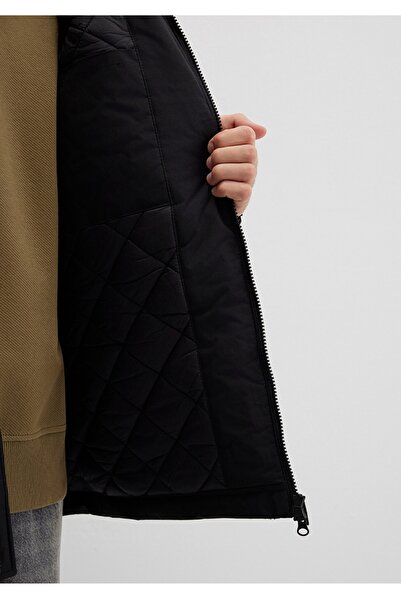 Mavi Hooded Loose Fit Parka.
