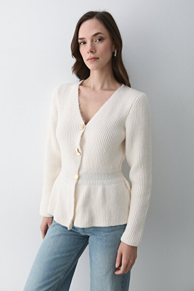 Laluvia Cream 3 Button Pleated Cardigan - 251065