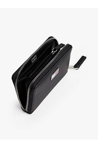 Tommy Hilfiger Dámská peněženka v černé barvě