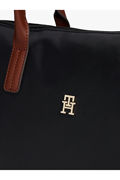Tommy Hilfiger Dámská černá taška Tommy Hilfiger Popette