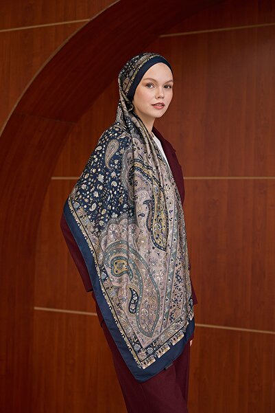 İpekhan Winter Bloom Soft Shawl