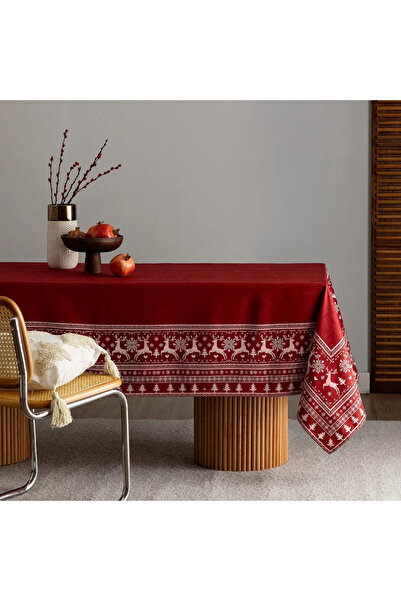 Madame Coco Henrie Tablecloth - Red - 150X220 cm