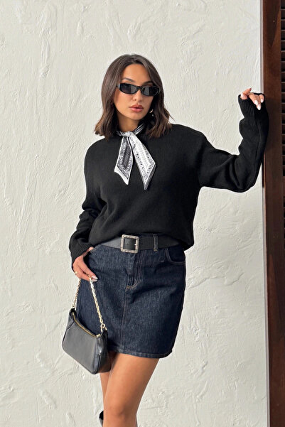 Lusin Women's Black Scarf Knit Sweater