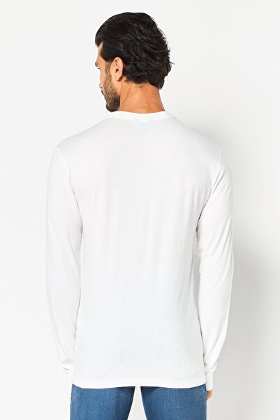 Allbirds Men Crew Neck Solid Long Sleeve T-Shirt, White