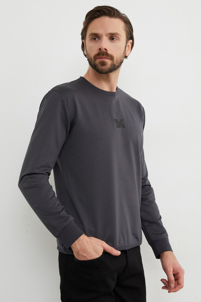 Fulla Moda Embossed Printed Crew Neck Sweatshirt