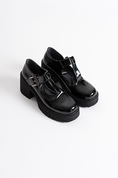 AuroraStore Mathilda Women's Black Patent Leather Casual Shoes