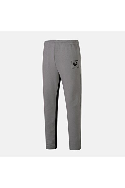 SKILLANO Skelano joggers with side pockets, comfortable fit, drawstring waist. 60% cotton, 40% polyester.