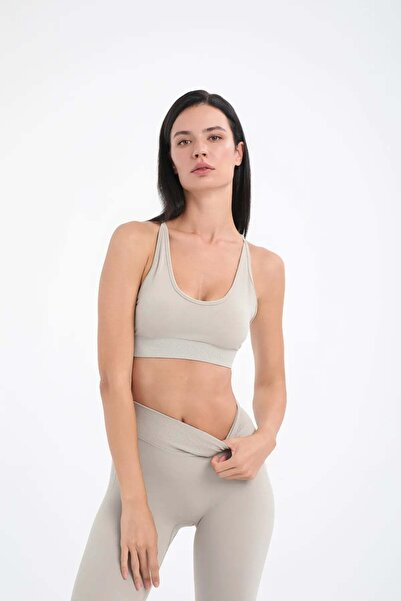 Louren χωρίς ραφές Αθλητικό σουτιέν με λουράκια σταυρωτά - Εκρού