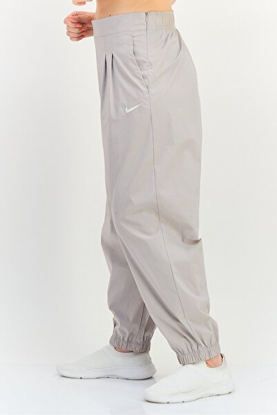 Nike Women Standard Fit Embroidered Logo High Rise Jogger Pants, Grey