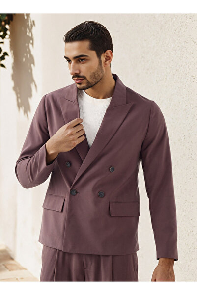 Iconic Textured Double Breasted Blazer with Long Sleeves