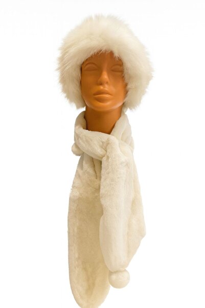 REBBEX Plush Scarf and Beanie Set Two-Piece Set