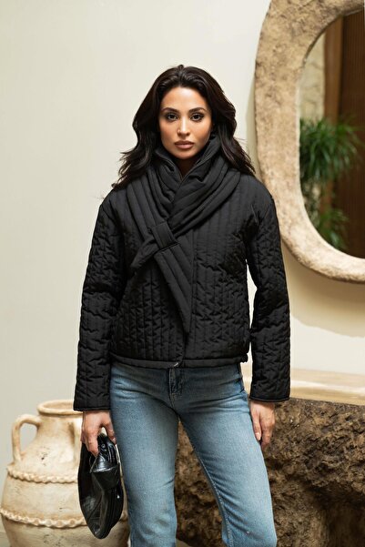 Serica Moda Black Quilted Short Coat with Scarf Detail
