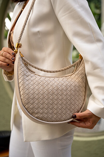 LAMİNTA Dante Beige Leather Women's Knitted Detailed Shoulder Bag