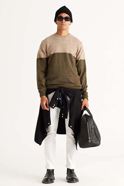 AC&Co / Altınyıldız Classics Beige-Khaki Standard Fit Regular Cut Crew Neck Colorblock Patterned Knitwear Sweater