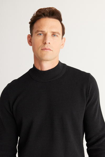 AC&Co / Altınyıldız Classics Black Standard Fit Half Turtleneck Cotton Patterned Knitwear Sweater