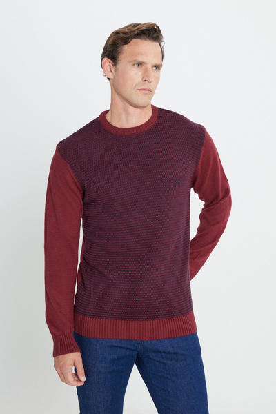 AC&Co / Altınyıldız Classics Burgundy-Navy Blue Standard Fit Regular Cut Crew Neck Honeycomb Patterned Knitwear Sweater
