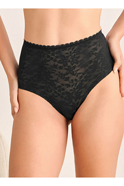 FAV شورت قصير بخصر مرتفع مع دانتيل مزهر