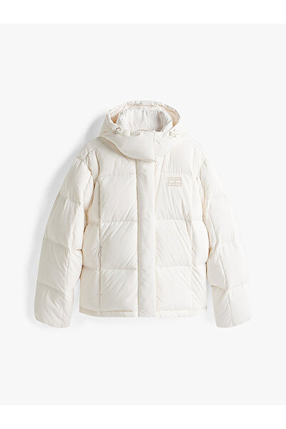 Tommy Hilfiger Kadın Beyaz Şişme Ceket