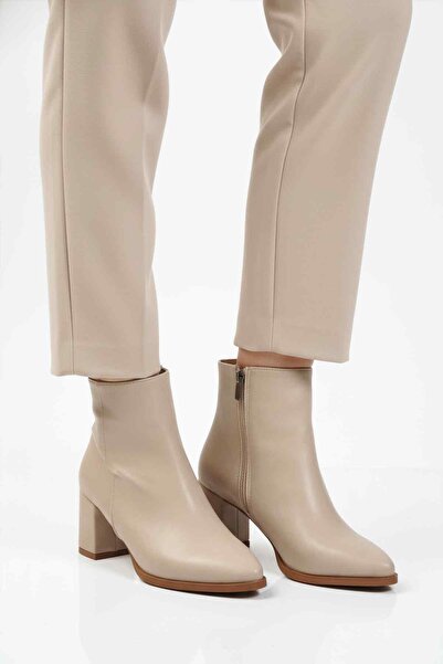 AYAKMOD Beige Leather Zippered Fleece Non-Slip Women's Heeled Boots 343126 Z