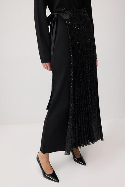 Touché Privé Sequined Faux Skirt