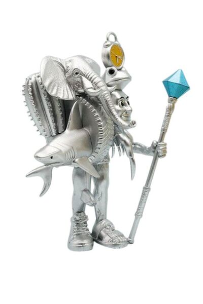 OEM Silver Plastic Figurine with Accessories – Collectible Model 18 CM