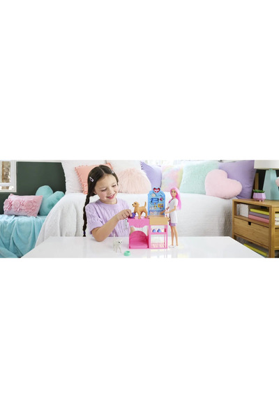 Barbie Fast Cast Vet Clinic Set with Accessories