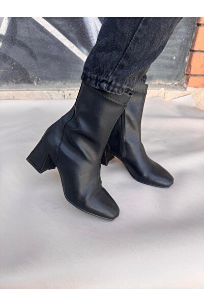 Saltopik Black Leather Square Toe Zippered Boots