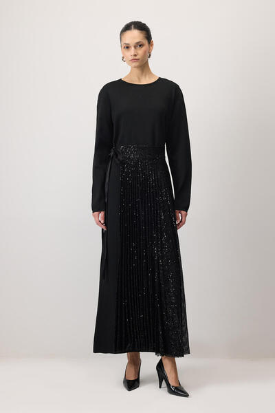 Touché Privé Sequined Faux Skirt