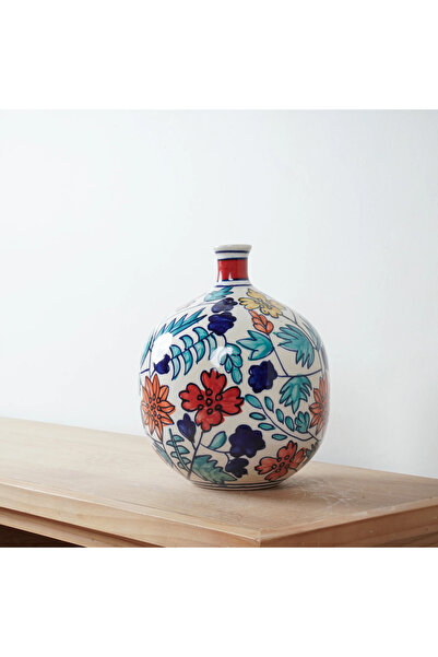 Zahr فازة سيراميك بنقوش شرقية – تصميم ديكوري أنيق