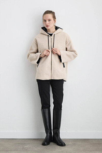 Gusto Leather Inside K Hooded Teddy Coat - Beige