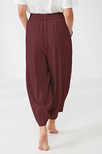 Penyemood Pants with Soft Texture