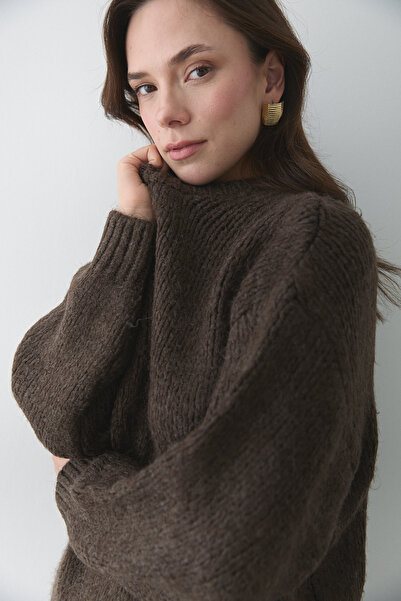 Laluvia Vanilya Long Sleeve Relax Sweater - 251091