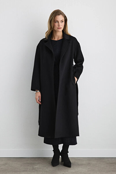 Gusto Unlined Classic Wool Coat - Black