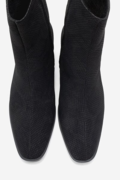 LuviShoes Γυναικείες μπότες με χοντρό τακούνι CHARA με μαύρο σχέδιο