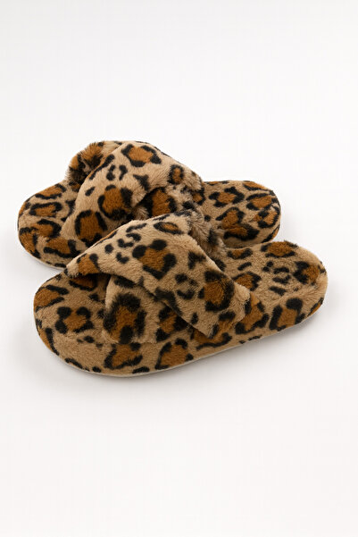 Beyond Women's Tan Leopard Cross-Strapped Furry House Slippers Byndcap01