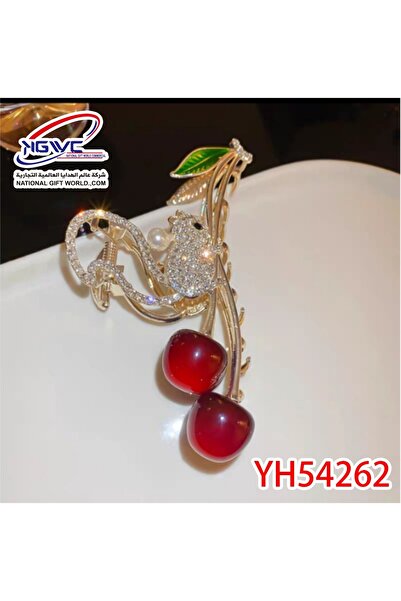 KAZUKO مشبك شعر بتصميم عصفور وكرز مرصع بالكريستال.