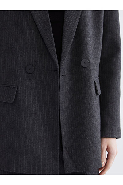 LC Waikiki Double-Breasted Collar Striped Women's Blazer Jacket