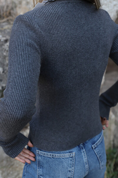 bytugcekaya Smoked Standard Size Wool Buttoned Knitwear Sweater