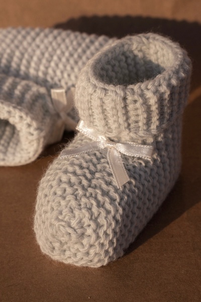 Bursa Trikomer Knitwear Foot Warmer Elegant Ribbon Knitted Baby Booties