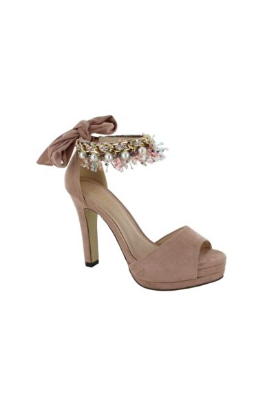 MENBUR Beige sandals with pearls, high heels and platform