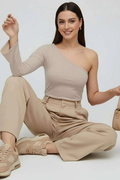 ZENGEZUR MALL Sptrns One Shoulder Basic Blouse Mink T4275 (203019) (Size: m)