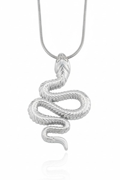 Cosmia Shine Şık Yılan Figürlü Paslanmaz Çelik Zincir Kolye