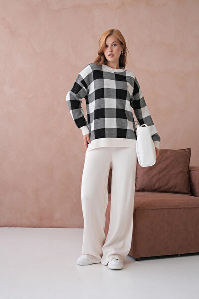 Park Karon Women's Crew Neck Patterned Slit Casual Sweater Pants Two-Piece Knitwear Set