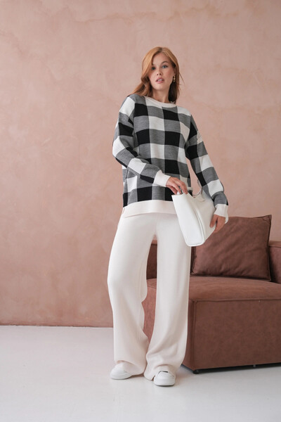 Park Karon Women's Crew Neck Patterned Slit Casual Sweater Pants Two-Piece Knitwear Set