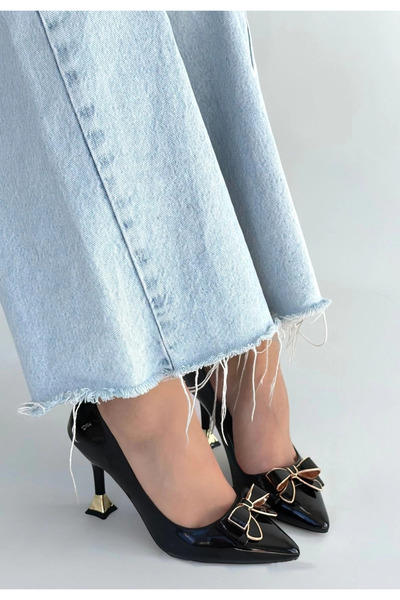 ZENGEZUR MALL Drnds Coby Black Patent Leather Heeled Shoes (211457) (Size: 37)