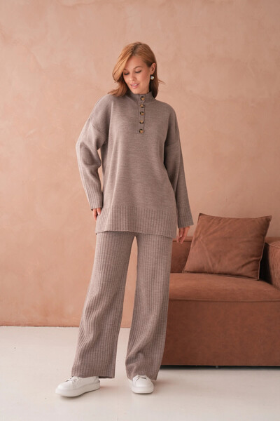 Park Karon Women's Mock Neck Button Detail Slit Casual Sweater Pants Two-Piece Knitwear Set